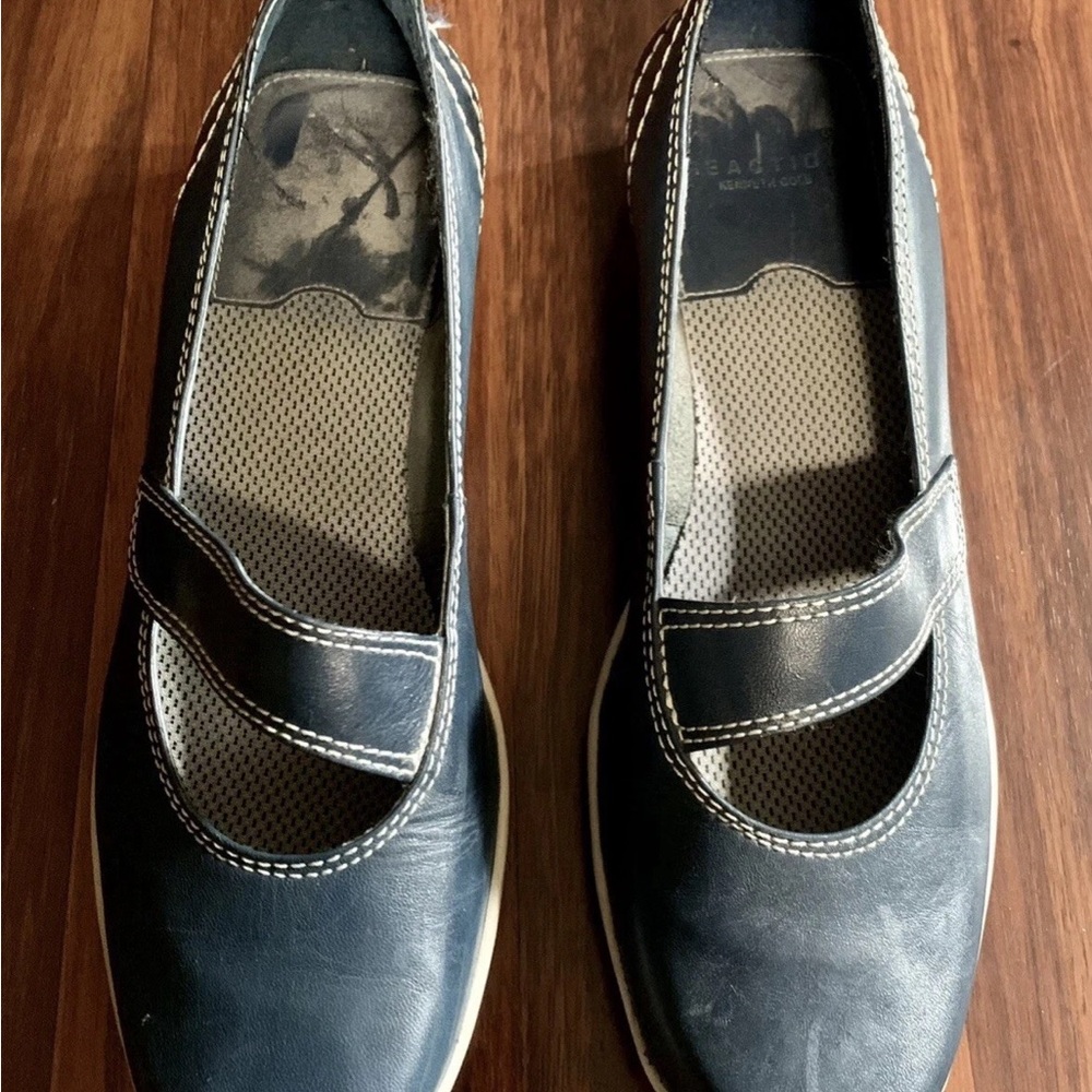 Kenneth Cole Reaction Black Loafers‎
